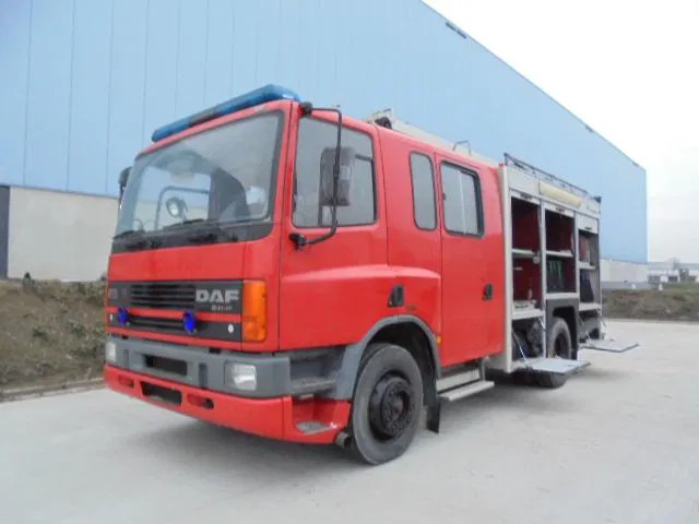 DAF 65.210 - Противпожарен камион: слика 1 DAF 65.210 - Противпожарен камион: слика 1