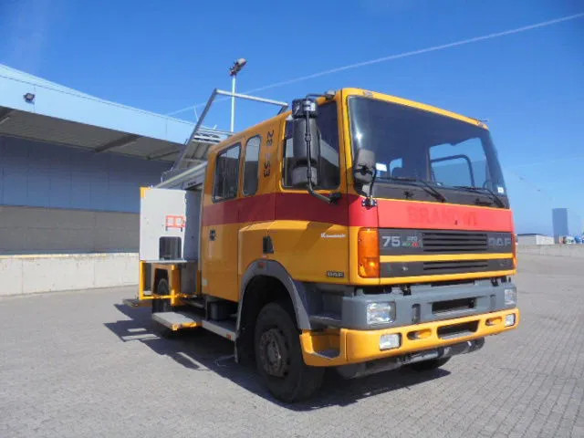 DAF 75.270 ATI 4X4 NL TRUCK - Противпожарен камион: слика 3 DAF 75.270 ATI 4X4 NL TRUCK - Противпожарен камион: слика 3