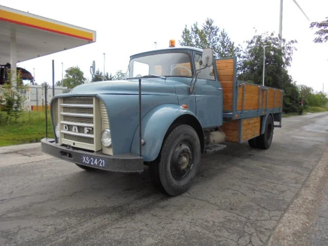 DAF A16DD456 - Камион со платформа: слика 1 DAF A16DD456 - Камион со платформа: слика 1