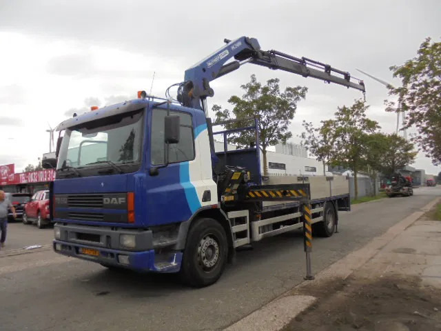 DAF CF 290 - Камион со платформа: слика 1 DAF CF 290 - Камион со платформа: слика 1