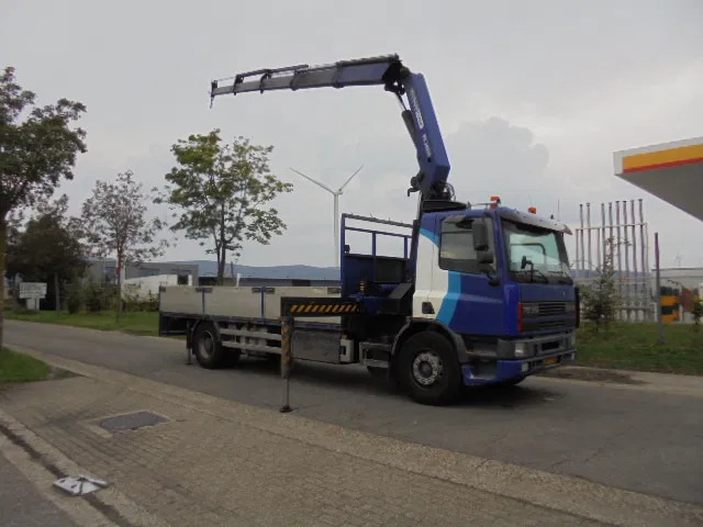 DAF CF 290 - Камион со платформа: слика 3 DAF CF 290 - Камион со платформа: слика 3