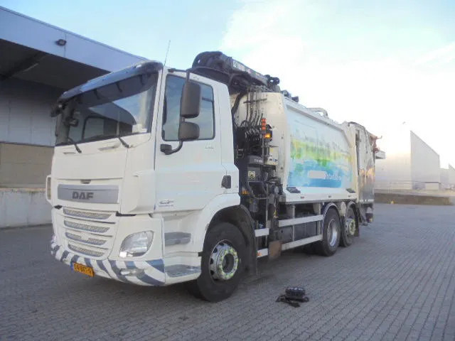 DAF CF 290 NL TRUCK - Камион за ѓубре: слика 1 DAF CF 290 NL TRUCK - Камион за ѓубре: слика 1