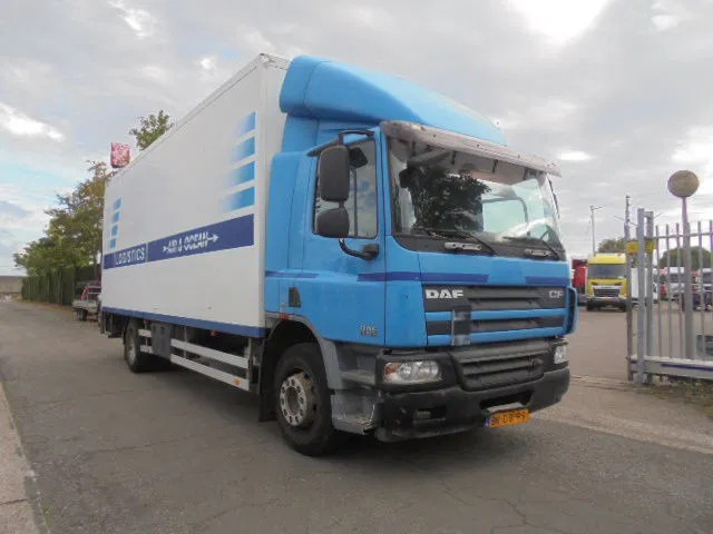 DAF CF 65 220 NL KENTEKEN - Камион сандучар: слика 3 DAF CF 65 220 NL KENTEKEN - Камион сандучар: слика 3