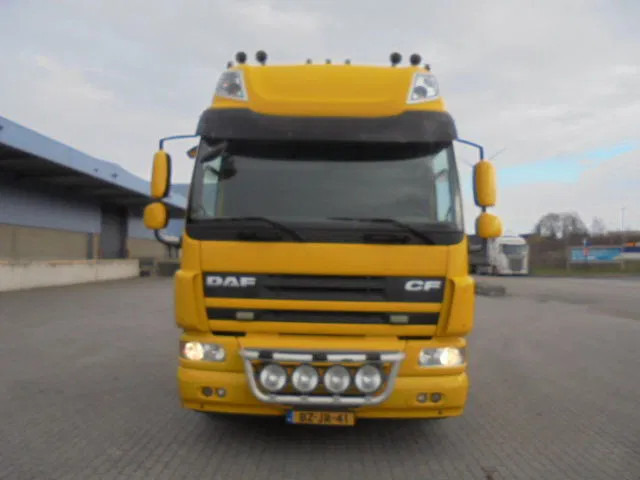 DAF CF 65 300 EEV NL TRUCK - Камион за влечење: слика 2 DAF CF 65 300 EEV NL TRUCK - Камион за влечење: слика 2