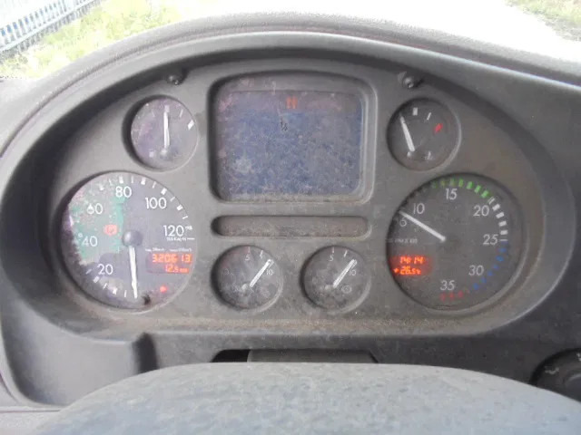 Камион сандучар DAF LF 45 150 NL TRUCK SERVICE TRUCK MET COMPRESSOR: слика 13