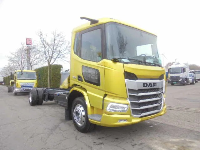 DAF XD 310 NEW UNUSED DEMO - Камион со кабинска шасија: слика 3 DAF XD 310 NEW UNUSED DEMO - Камион со кабинска шасија: слика 3