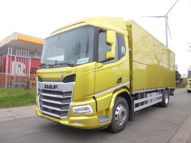 DAF XD 370 FA DEMO MET FABRIEKS GARANTIE - Камион сандучар: слика 1 DAF XD 370 FA DEMO MET FABRIEKS GARANTIE - Камион сандучар: слика 1