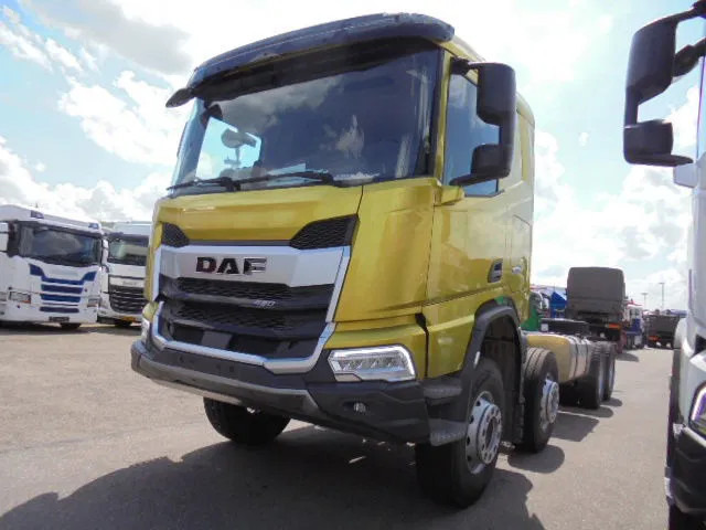 DAF XD 450 F 8X4 NIEUW MET FABRIEKS GARANTIE - Камион со кабинска шасија: слика 1 DAF XD 450 F 8X4 NIEUW MET FABRIEKS GARANTIE - Камион со кабинска шасија: слика 1