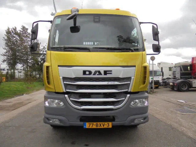 DAF XD XB 290 NIEUW MET FABRIEKS GARANTIE - Камион за подигање контејнери: слика 2 DAF XD XB 290 NIEUW MET FABRIEKS GARANTIE - Камион за подигање контејнери: слика 2