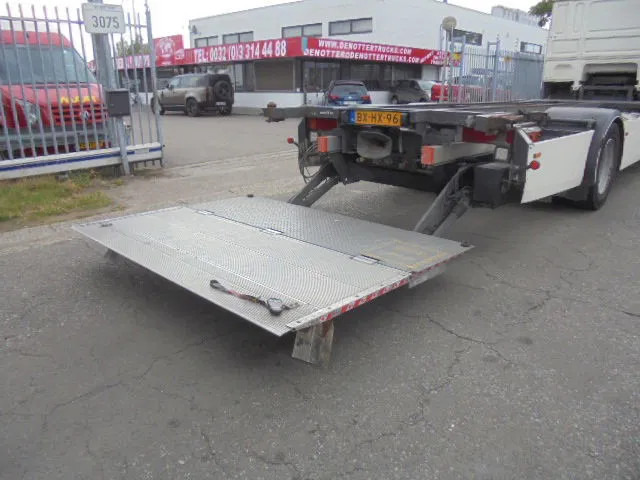 DAF XF 105 410 NL truck - Транспортер на контејнер/ Камион со променливо тело: слика 4 DAF XF 105 410 NL truck - Транспортер на контејнер/ Камион со променливо тело: слика 4