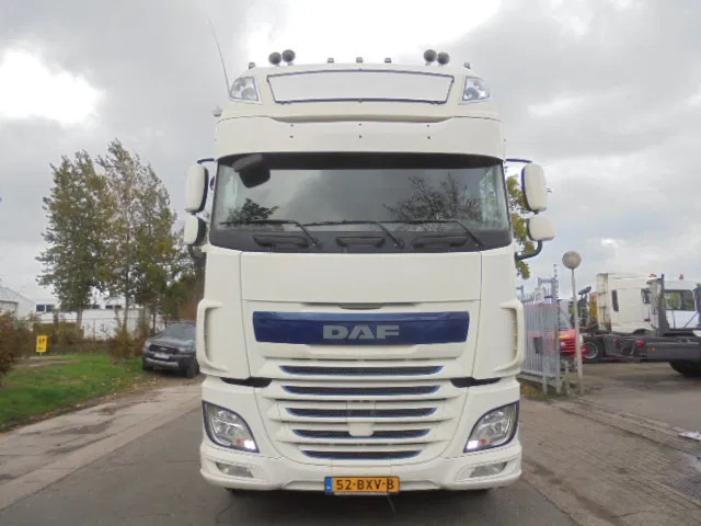 DAF XF 106 510 8X2 TRIPLE NL TRUCK - Камион со кука за подигање: слика 2 DAF XF 106 510 8X2 TRIPLE NL TRUCK - Камион со кука за подигање: слика 2