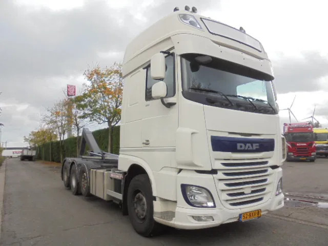DAF XF 106 510 8X2 TRIPLE NL TRUCK - Камион со кука за подигање: слика 3 DAF XF 106 510 8X2 TRIPLE NL TRUCK - Камион со кука за подигање: слика 3