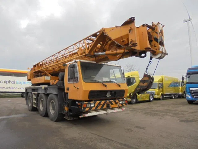 Grove GMK 3050 6X6X6 - Кран за секакви терени: слика 3 Grove GMK 3050 6X6X6 - Кран за секакви терени: слика 3