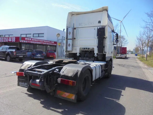 DAF XF 105.460 SUPERSPACE - Камион влекач: слика 4 DAF XF 105.460 SUPERSPACE - Камион влекач: слика 4
