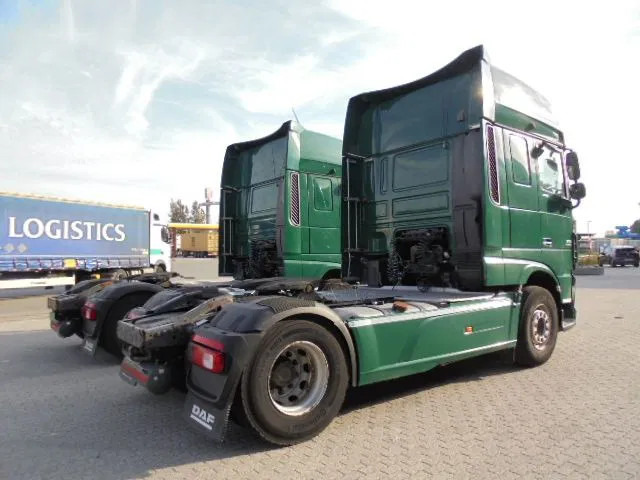 DAF XF 106.460 SUPER SPACE CAB - Камион влекач: слика 5 DAF XF 106.460 SUPER SPACE CAB - Камион влекач: слика 5