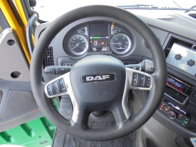 Камион влекач DAF XF 106.480 + PTO: слика 18
