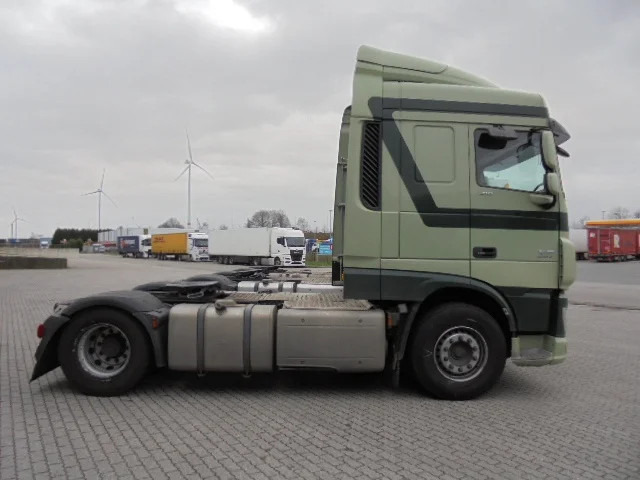 DAF XF 410 EURO6 - Камион влекач: слика 4 DAF XF 410 EURO6 - Камион влекач: слика 4