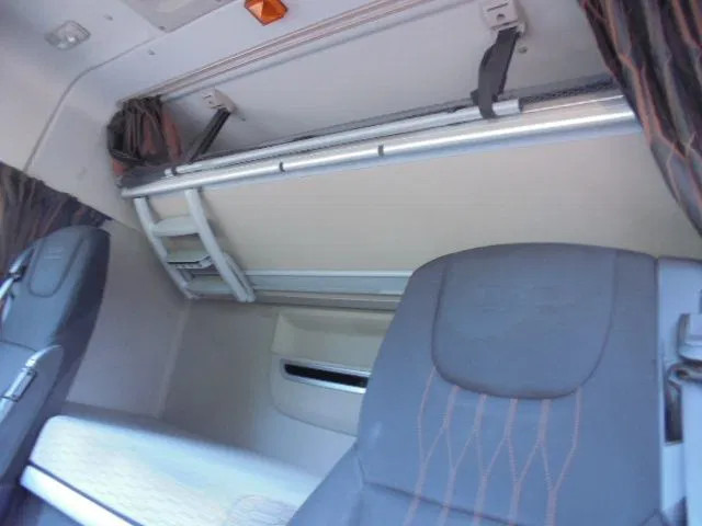 Лизинг на DAF XF 430 DAF XF 430: слика 11 Лизинг на DAF XF 430 DAF XF 430: слика 11