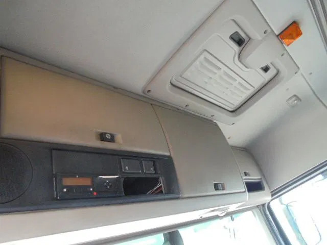 Лизинг на DAF XF 430 DAF XF 430: слика 13 Лизинг на DAF XF 430 DAF XF 430: слика 13