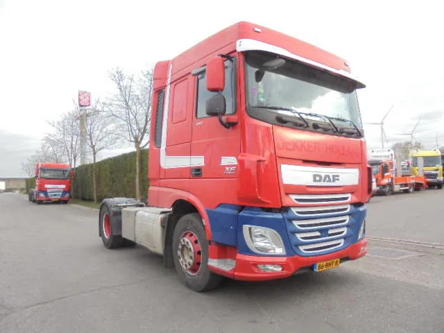 DAF XF 440 ADR+ COMPRESSOR NL TRUCK - Камион влекач: слика 3 DAF XF 440 ADR+ COMPRESSOR NL TRUCK - Камион влекач: слика 3