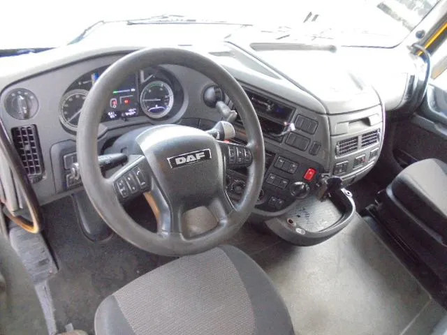 Камион влекач DAF XF 440: слика 9