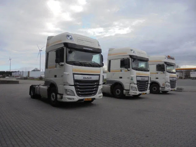 DAF XF 440 SSC NL TRUCKS - Камион влекач: слика 3 DAF XF 440 SSC NL TRUCKS - Камион влекач: слика 3