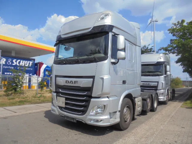 DAF XF 450 FTG 6X2 SUPER SPACE - Камион влекач: слика 1 DAF XF 450 FTG 6X2 SUPER SPACE - Камион влекач: слика 1