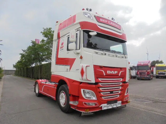 DAF XF 530 SSC INTARDER - Камион влекач: слика 3 DAF XF 530 SSC INTARDER - Камион влекач: слика 3