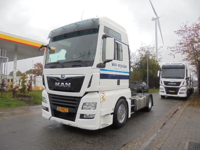 MAN TGA 18.480 XXL LLS-U SMART TACHO NL TRUCK 16X IN STOCK - Камион влекач: слика 1 MAN TGA 18.480 XXL LLS-U SMART TACHO NL TRUCK 16X IN STOCK - Камион влекач: слика 1