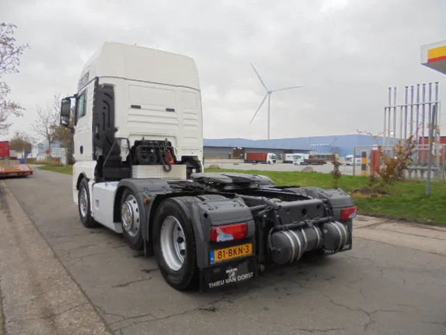 MAN TGX 26.500 6X2 EUR6 SMART TACHO 20X IN STOCK - Камион влекач: слика 4 MAN TGX 26.500 6X2 EUR6 SMART TACHO 20X IN STOCK - Камион влекач: слика 4