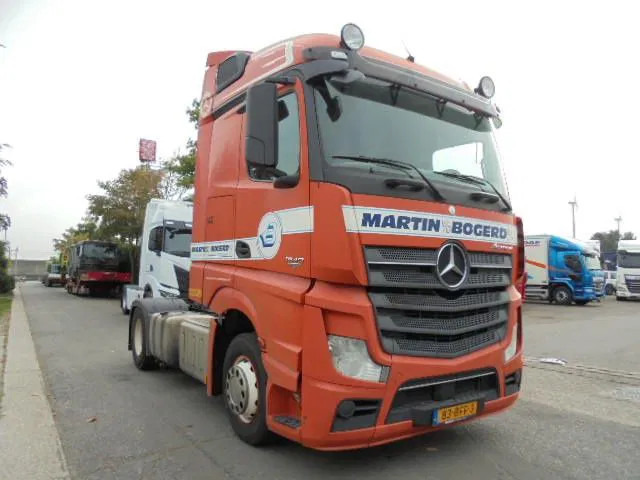 Mercedes-Benz Actros 1840 EURO 6 - Камион влекач: слика 3 Mercedes-Benz Actros 1840 EURO 6 - Камион влекач: слика 3