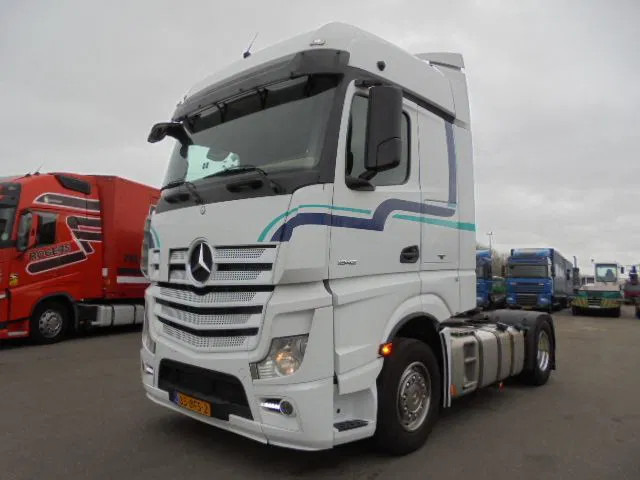 Mercedes-Benz Actros 1842 LS EUR6 - Камион влекач: слика 1 Mercedes-Benz Actros 1842 LS EUR6 - Камион влекач: слика 1