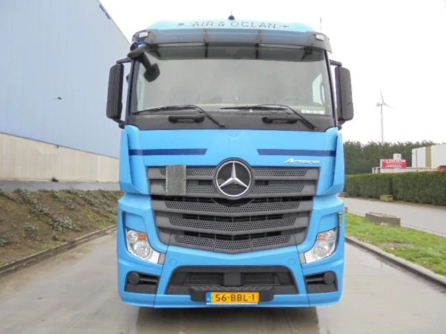 Mercedes-Benz Actros 1842 LS EUR6 - Камион влекач: слика 2 Mercedes-Benz Actros 1842 LS EUR6 - Камион влекач: слика 2