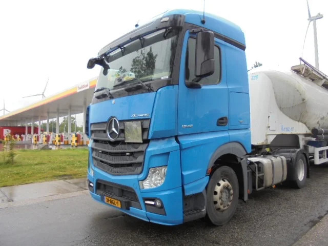 Mercedes-Benz Actros 1842 LS EUR6 - Камион влекач: слика 1 Mercedes-Benz Actros 1842 LS EUR6 - Камион влекач: слика 1