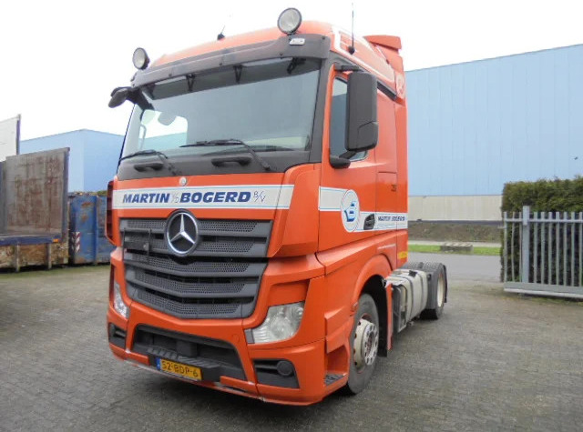 Mercedes-Benz Actros 1842 LS EUR6 EINGINE NOT OK - Камион влекач: слика 1 Mercedes-Benz Actros 1842 LS EUR6 EINGINE NOT OK - Камион влекач: слика 1