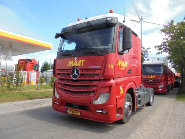 Mercedes-Benz Actros 1843 - Камион влекач: слика 1 Mercedes-Benz Actros 1843 - Камион влекач: слика 1