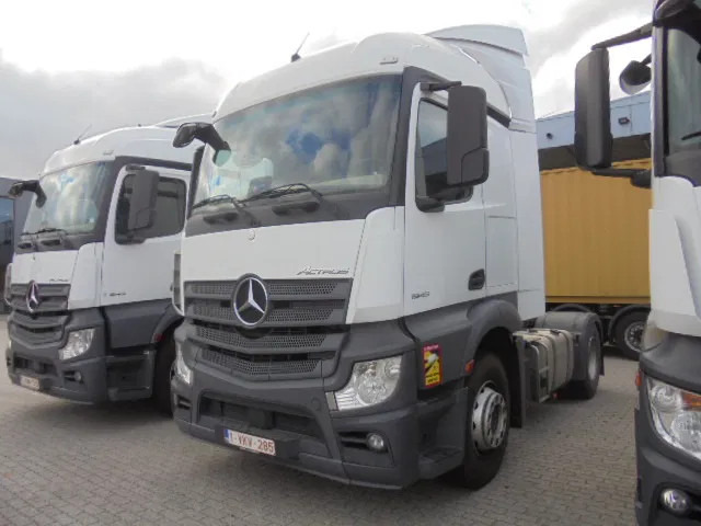 Mercedes-Benz Actros 1943 BELGIUM REGISTRATION - Камион влекач: слика 1 Mercedes-Benz Actros 1943 BELGIUM REGISTRATION - Камион влекач: слика 1