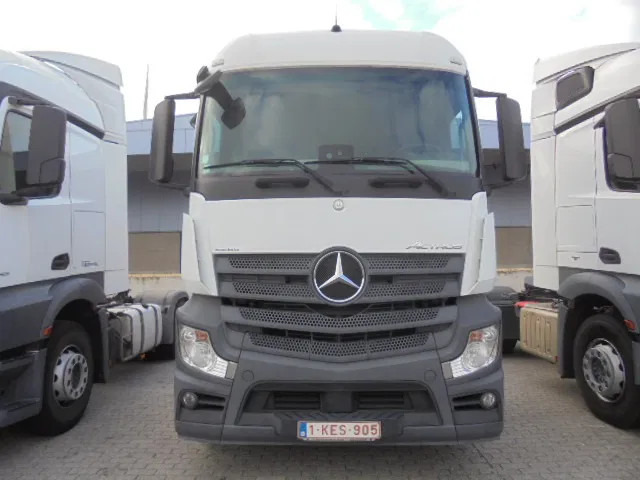 Mercedes-Benz Actros 1943 BELGIUM REGISTRATION TUV 05-2026 - Камион влекач: слика 2 Mercedes-Benz Actros 1943 BELGIUM REGISTRATION TUV 05-2026 - Камион влекач: слика 2