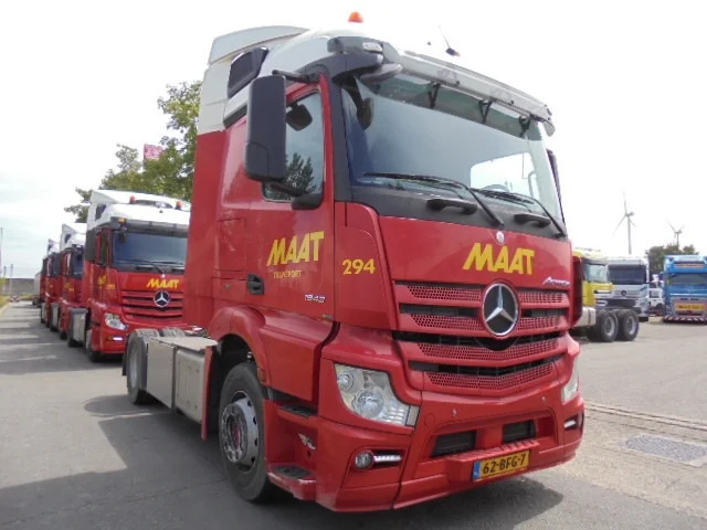 Mercedes-Benz Actros 1943 EUR6 - Камион влекач: слика 3 Mercedes-Benz Actros 1943 EUR6 - Камион влекач: слика 3
