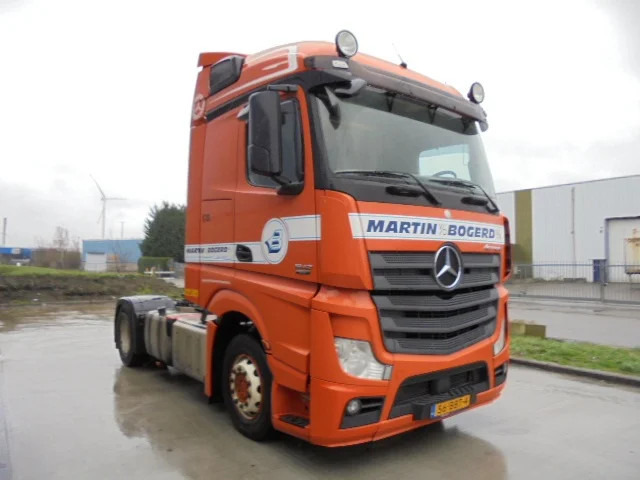 Mercedes-Benz Actros - Камион влекач: слика 3 Mercedes-Benz Actros - Камион влекач: слика 3