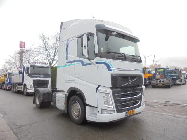 Volvo FH 420 NL TRUCK APK 09-26 - Камион влекач: слика 3 Volvo FH 420 NL TRUCK APK 09-26 - Камион влекач: слика 3