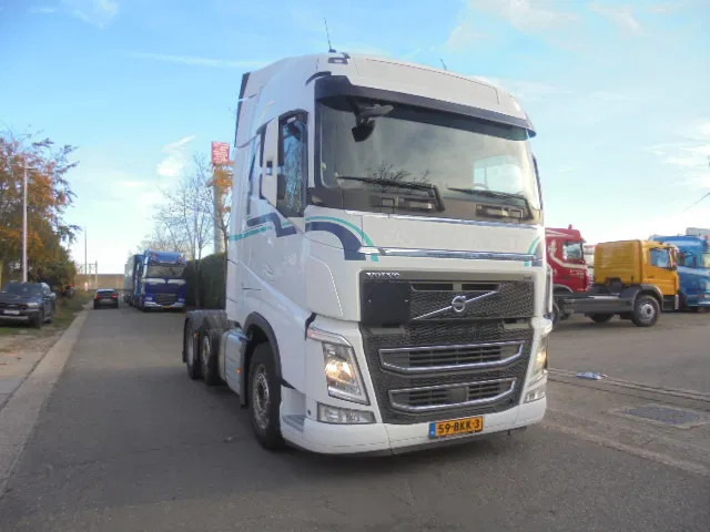 Volvo FH 460 6X2 NL TRUCK APK 02/26 - Камион влекач: слика 3 Volvo FH 460 6X2 NL TRUCK APK 02/26 - Камион влекач: слика 3