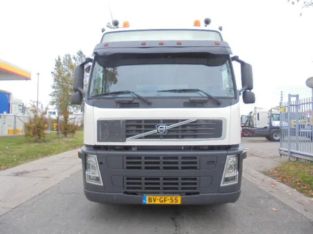 Volvo FM 400 GLOBETROTTER ADR NL TRUCK - Камион влекач: слика 2 Volvo FM 400 GLOBETROTTER ADR NL TRUCK - Камион влекач: слика 2