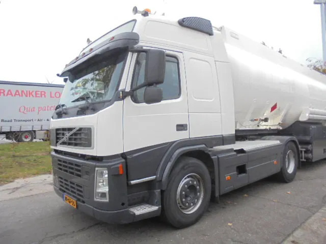 Volvo FM 400 GLOBETROTTER ADR NL TRUCK - Камион влекач: слика 1 Volvo FM 400 GLOBETROTTER ADR NL TRUCK - Камион влекач: слика 1