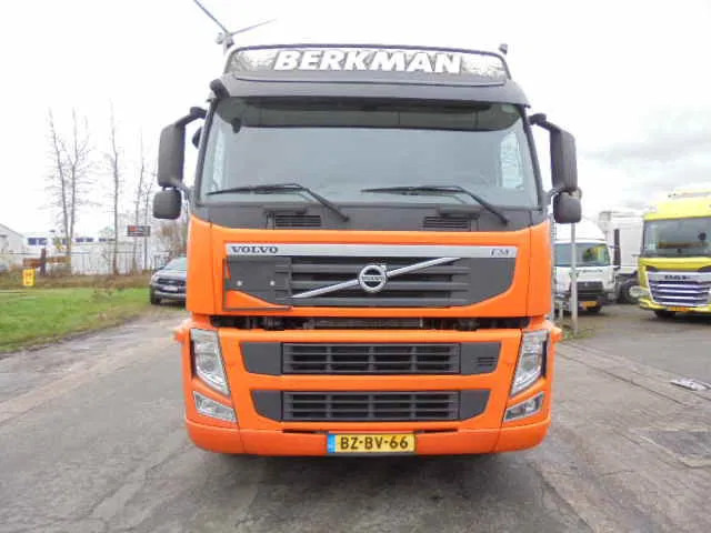 Volvo FM 410 6X2 ADR + HYDRAULICS NL TRUCK - Камион влекач: слика 2 Volvo FM 410 6X2 ADR + HYDRAULICS NL TRUCK - Камион влекач: слика 2