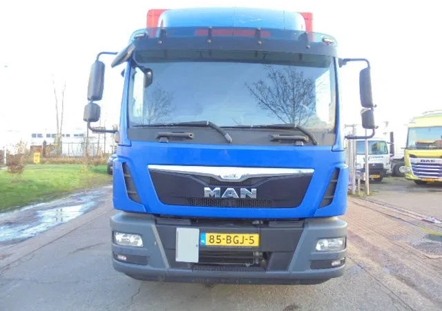 MAN TGM 12-250 NL TRUCK - Камион сандучар: слика 2 MAN TGM 12-250 NL TRUCK - Камион сандучар: слика 2