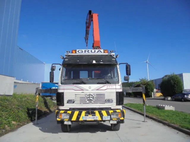 Mercedes-Benz 2435 S/6X2/4 + ROBSON DRIVE - Камион за влечење: слика 3 Mercedes-Benz 2435 S/6X2/4 + ROBSON DRIVE - Камион за влечење: слика 3