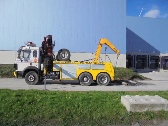 Лизинг на Mercedes-Benz 2435 S/6X2/4 + ROBSON DRIVE Mercedes-Benz 2435 S/6X2/4 + ROBSON DRIVE: слика 9 Лизинг на Mercedes-Benz 2435 S/6X2/4 + ROBSON DRIVE Mercedes-Benz 2435 S/6X2/4 + ROBSON DRIVE: слика 9