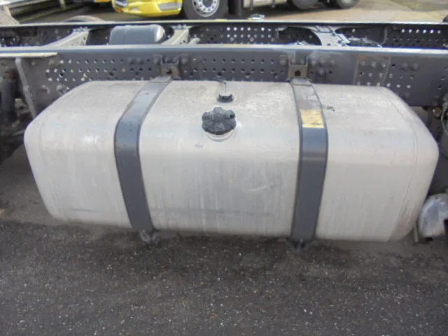 Mercedes-Benz Actros 2340 6X2 EUR 6 - Камион со кабинска шасија: слика 4 Mercedes-Benz Actros 2340 6X2 EUR 6 - Камион со кабинска шасија: слика 4