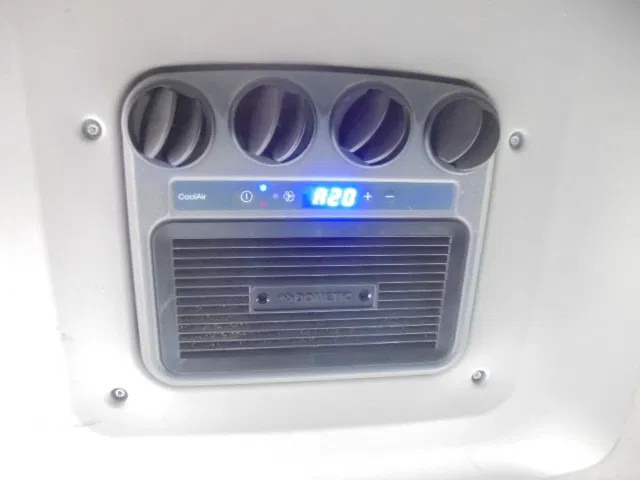 Автотранспортен камион Mercedes-Benz Actros 2340 LL: слика 16